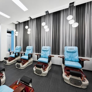image of chairs at wynn nail spa