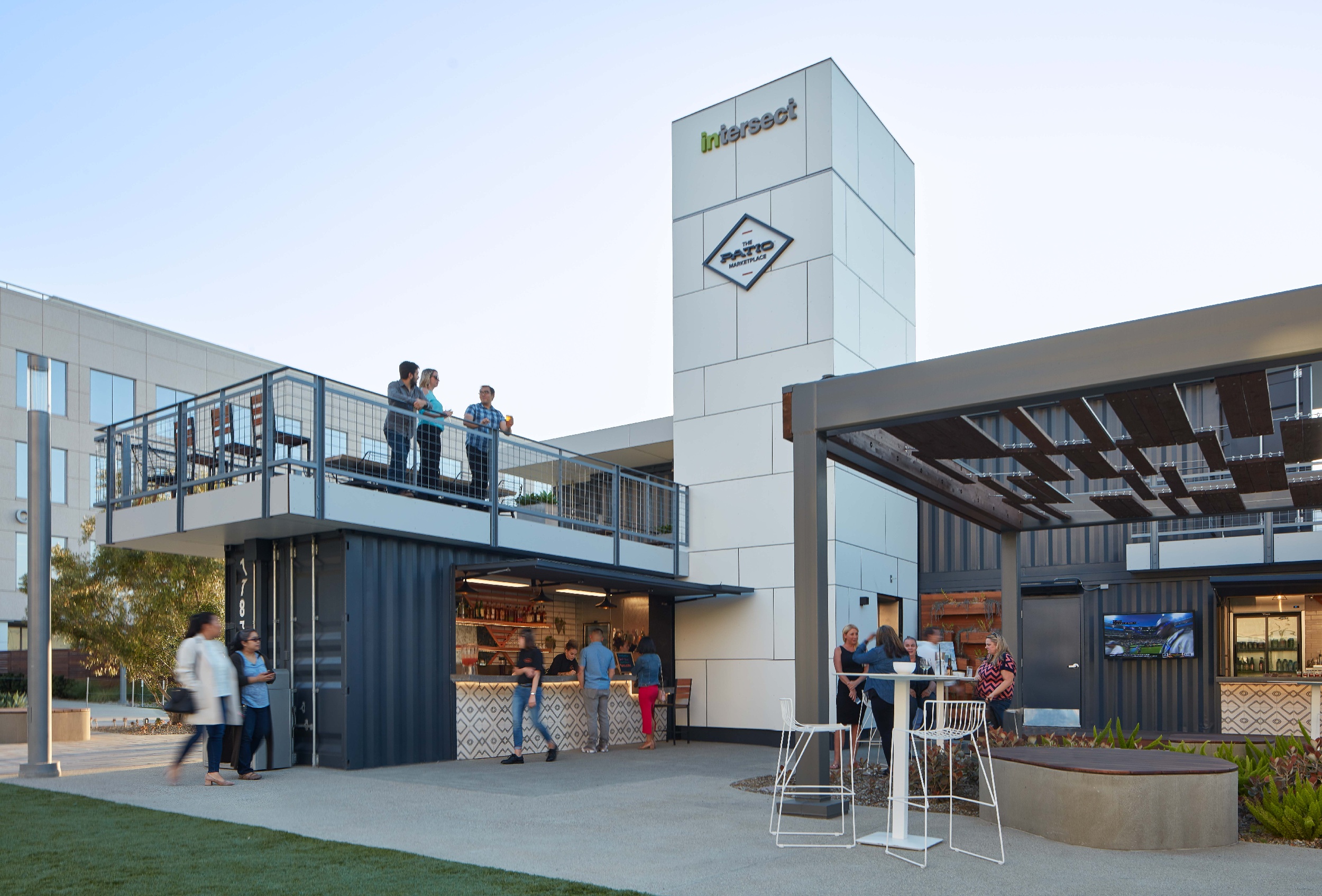 Modular café and rooftop lounge activate communal space on the Intersect corporate campus.