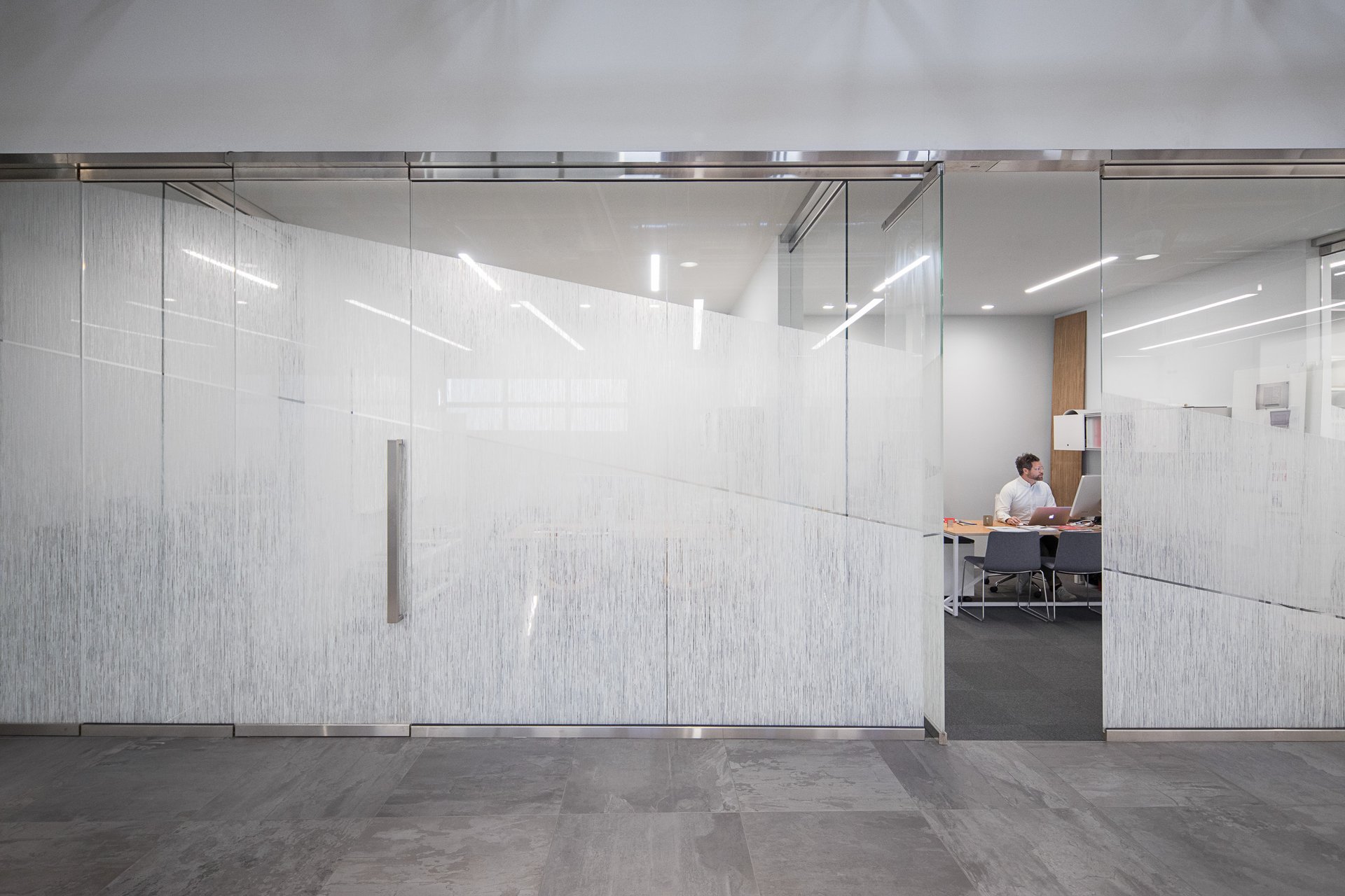 Forms_and_Surfaces_Hero@2x