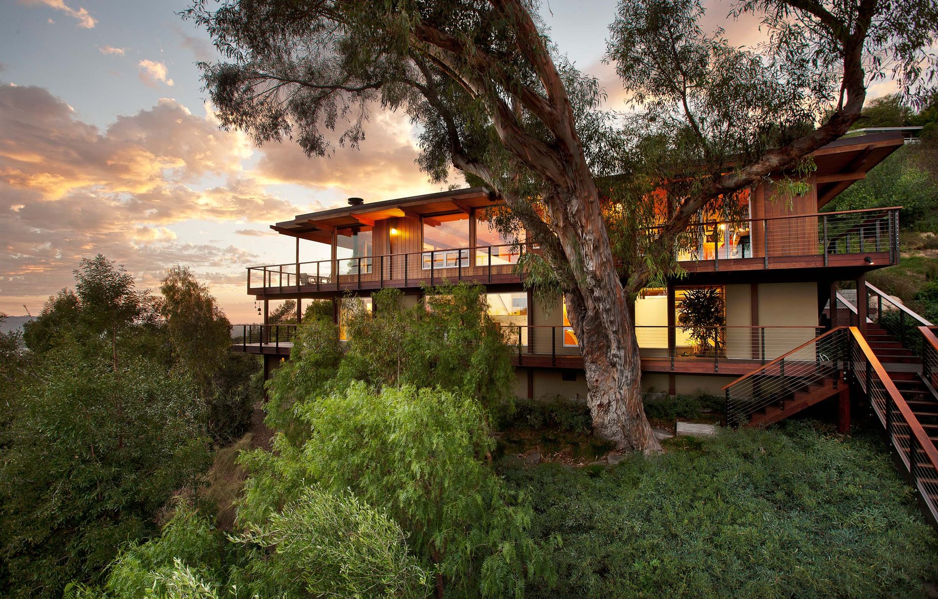 Mid-Century-Modern-Resdence-Santa Barbara_Hero-Rear Facade@2x-1