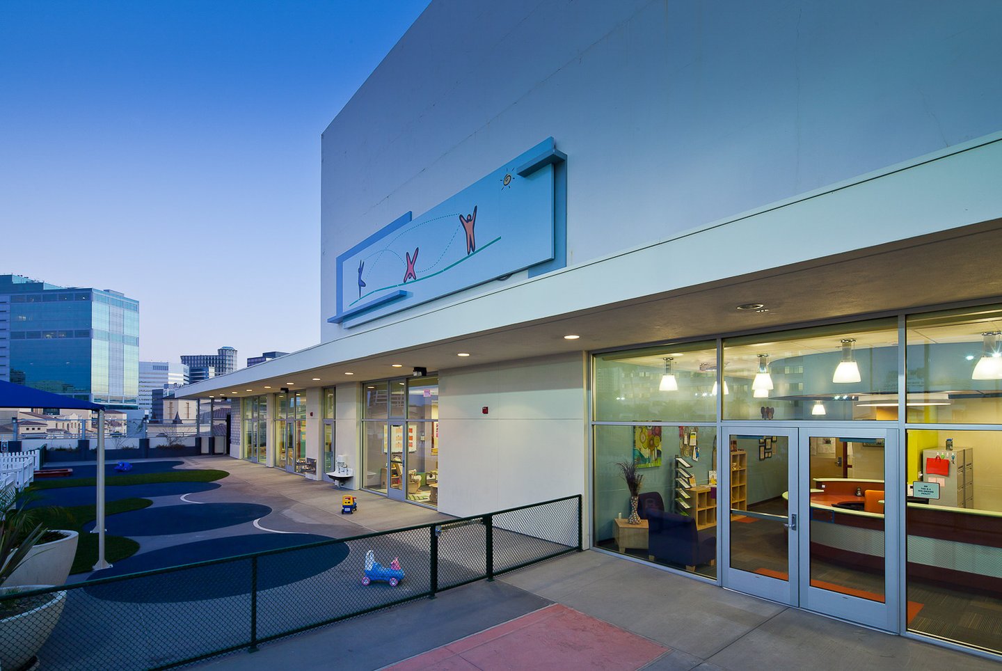 UCLA Child Care Center-@2x-8-Front entrance and outdoor play area at dusk